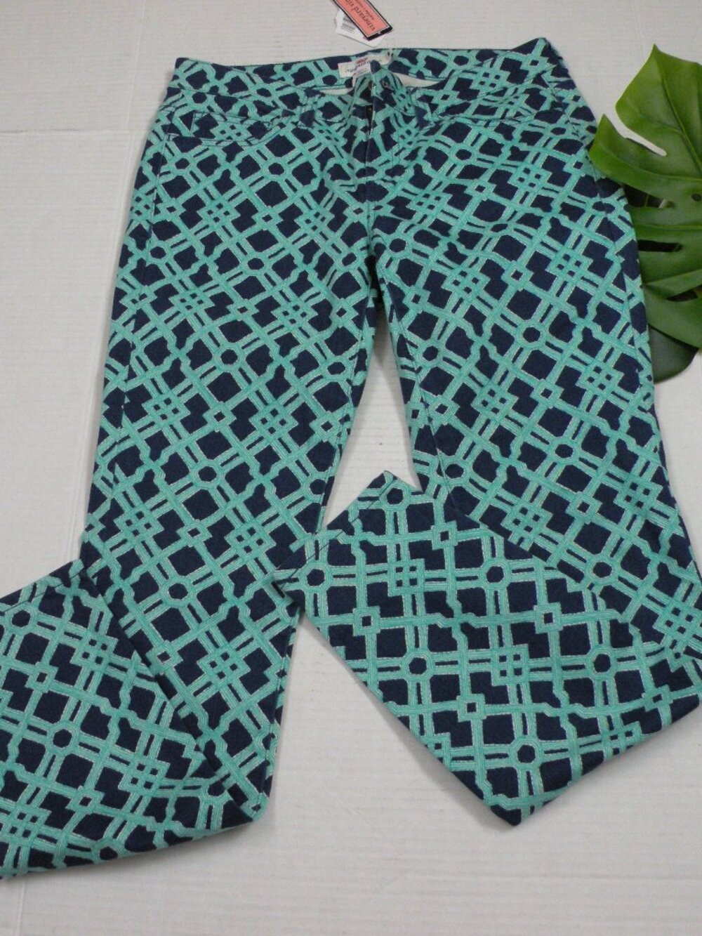 NWT Vineyard Vines Lattice Print Jeans in Deep Bay 2